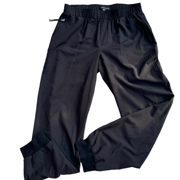 Saks Fifth Avenue Pants - Saks Fifth Avenue NEW Black Jogger Size M